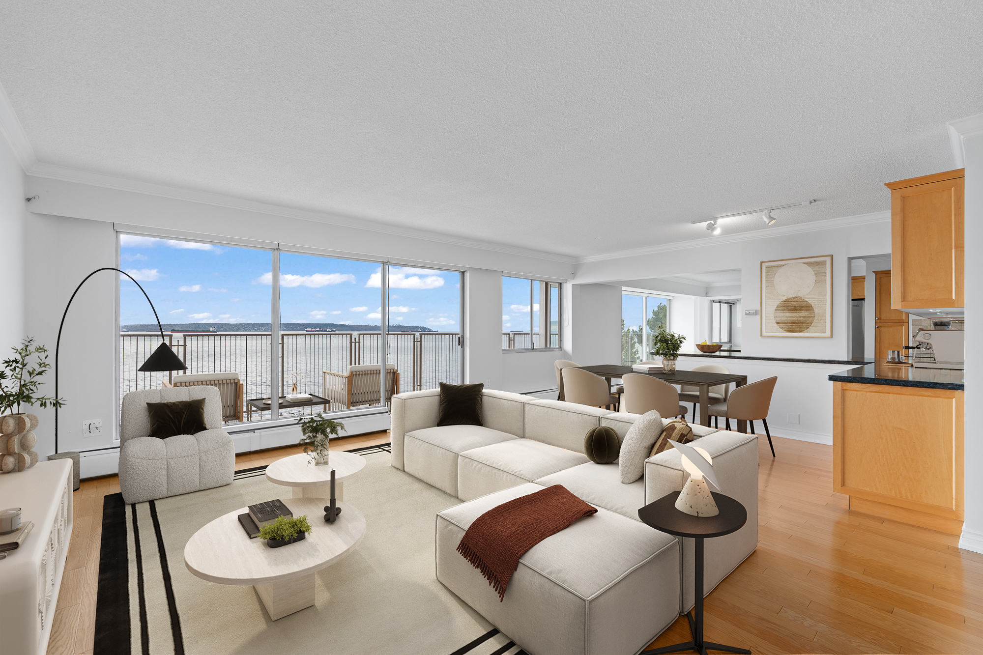 #203 – 150 24th Street